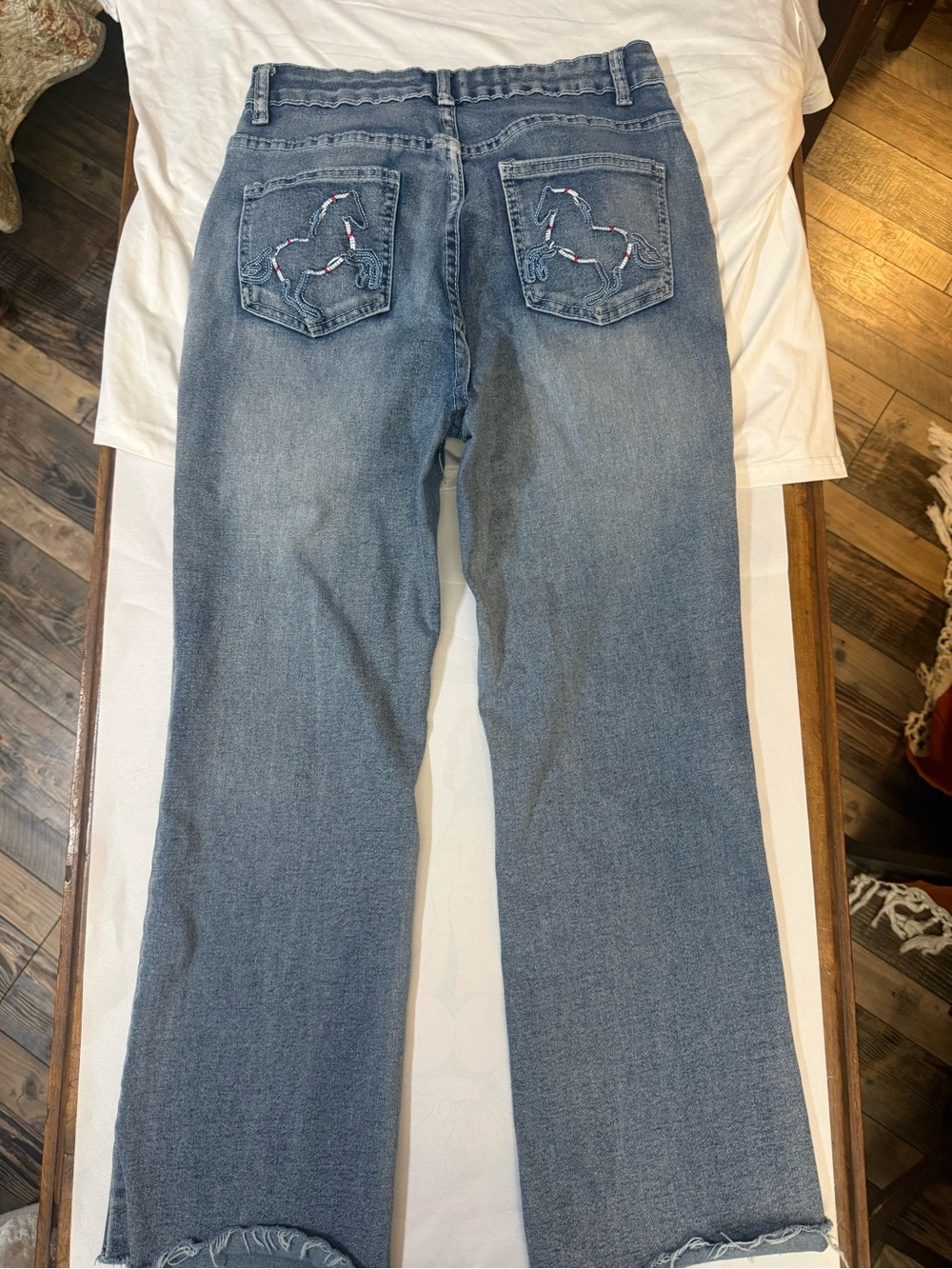 Women’s Light Blue Embroidered Back-Pocket Jeans